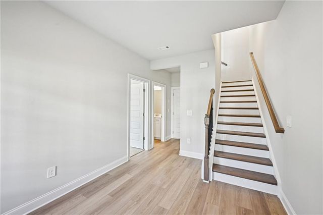 435 Elise Way, Lawrenceville, GA 30045