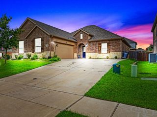 146 Palouse Street, Red Oak, TX 75154