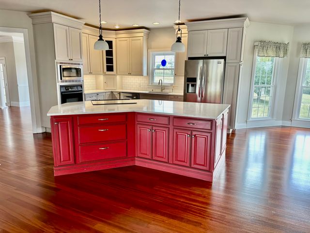 133 Treetop Court, Georgetown, KY 40324