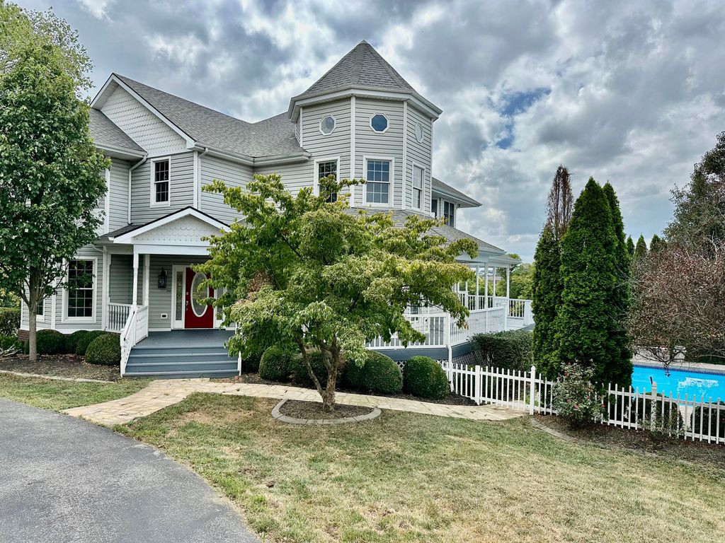 133 Treetop Court, Georgetown, KY 40324