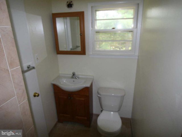 1103 ROBERTA CT, Mclean, VA 22101