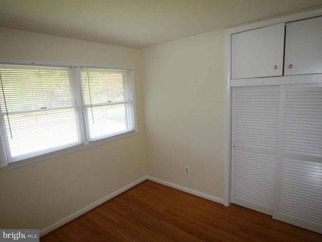 1103 ROBERTA CT, Mclean, VA 22101