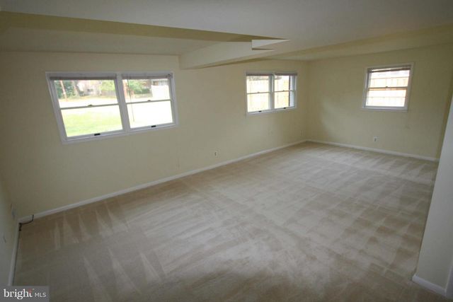 1103 ROBERTA CT, Mclean, VA 22101