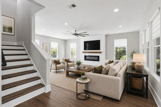 958 Beehive Road, Mount Pleasant, SC 29429