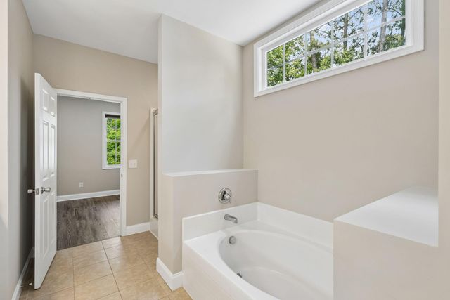 958 Beehive Road, Mount Pleasant, SC 29429