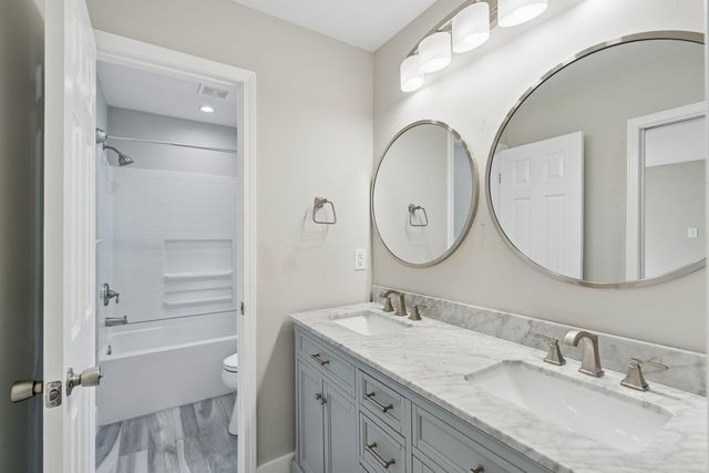 958 Beehive Road, Mount Pleasant, SC 29429