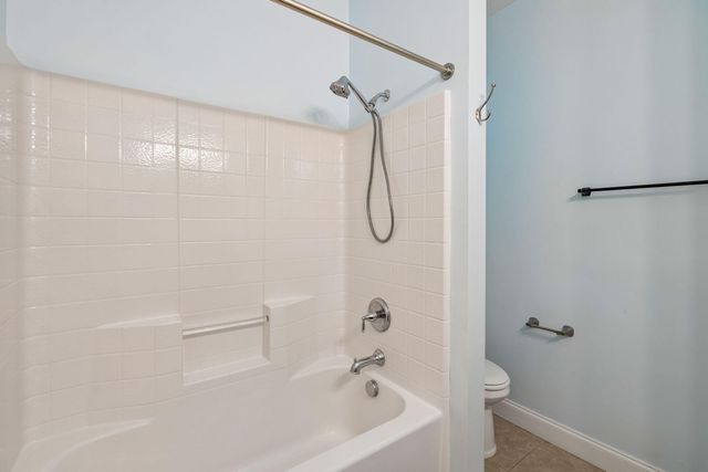 958 Beehive Road, Mount Pleasant, SC 29429