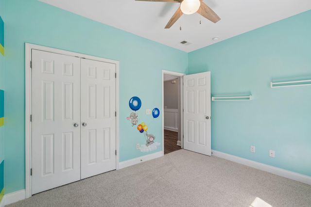 958 Beehive Road, Mount Pleasant, SC 29429