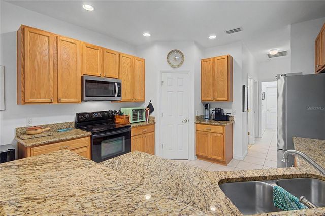 513 HEARTWELL DR, Kissimmee, FL 34759