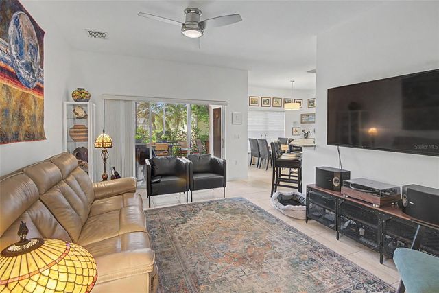 513 HEARTWELL DR, Kissimmee, FL 34759