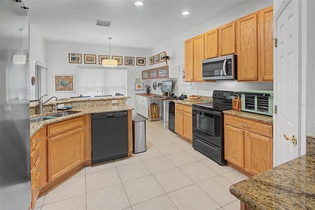 513 HEARTWELL DR, Kissimmee, FL 34759
