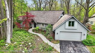 4772 Arapaho Trail, Okemos, MI 48864