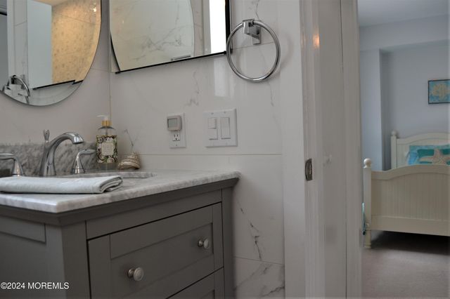 900 Ocean Avenue 29, Point Pleasant Beach, NJ 08742