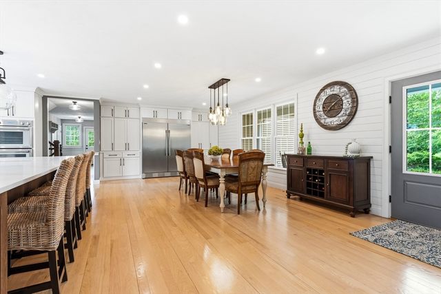 65 Rhodes St, Plainville, MA 02762