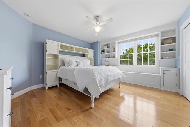 65 Rhodes St, Plainville, MA 02762