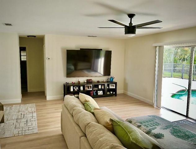 9774 Lancaster Pl, Boca Raton, FL 33434