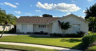 9774 Lancaster Pl, Boca Raton, FL 33434