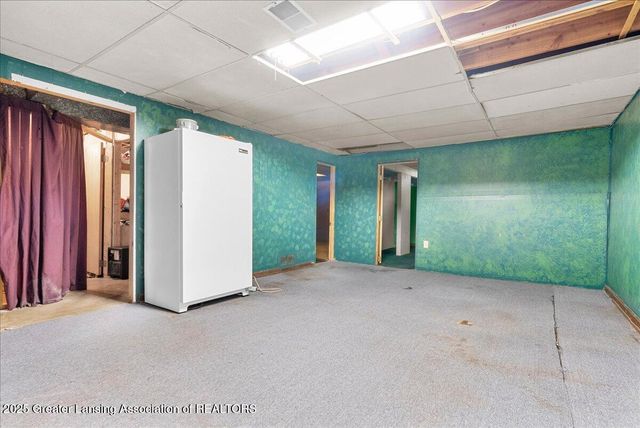 4407 Burchfield Avenue, Lansing, MI 48910