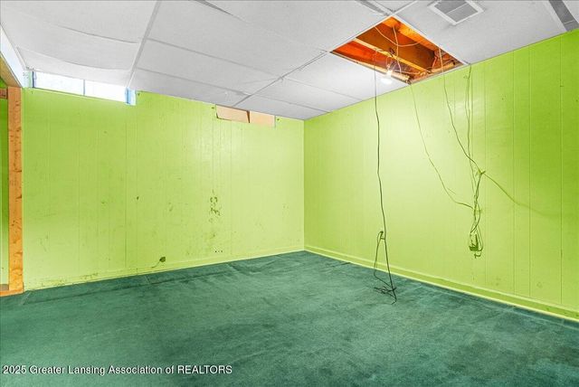 4407 Burchfield Avenue, Lansing, MI 48910