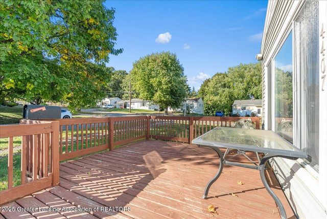 4407 Burchfield Avenue, Lansing, MI 48910