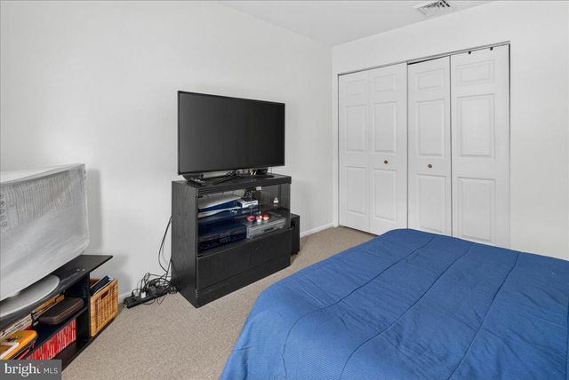 98-A DUNNS MILL RD, Bordentown, NJ 08505