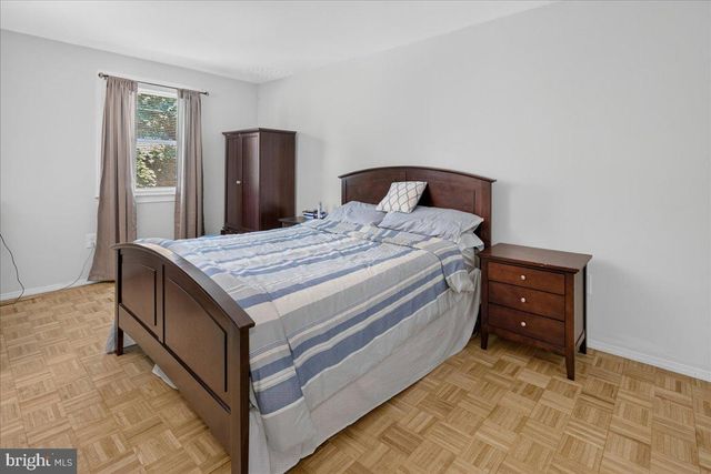 98-A DUNNS MILL RD, Bordentown, NJ 08505
