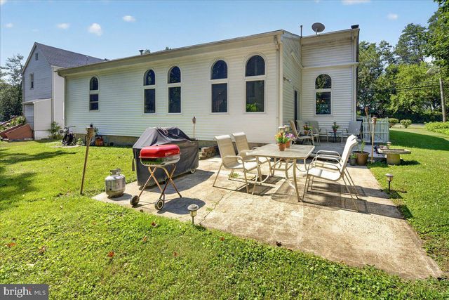 98-A DUNNS MILL RD, Bordentown, NJ 08505