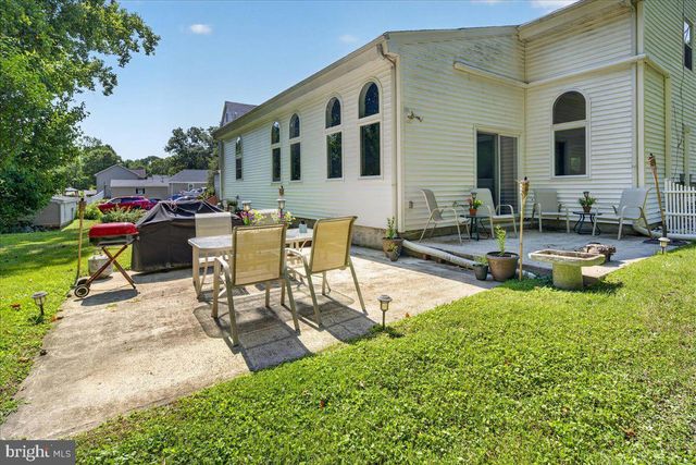 98-A DUNNS MILL RD, Bordentown, NJ 08505
