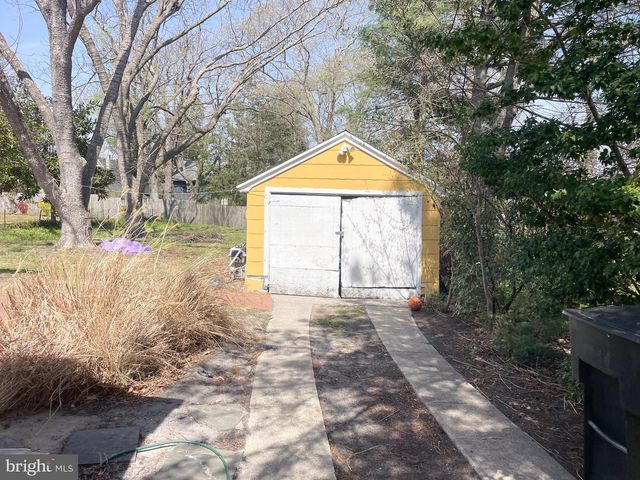 227 SOUTH BLVD, Salisbury, MD 21801