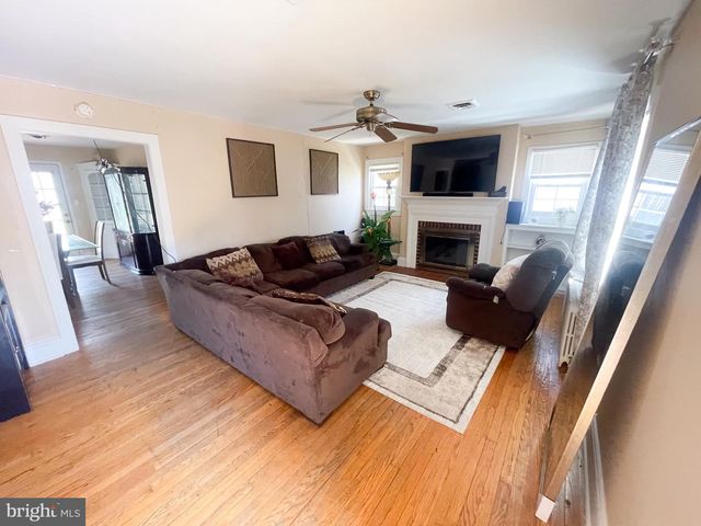 227 SOUTH BLVD, Salisbury, MD 21801