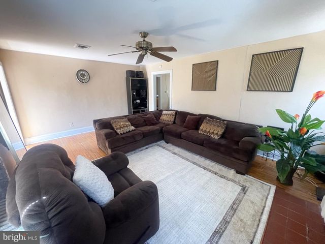 227 SOUTH BLVD, Salisbury, MD 21801