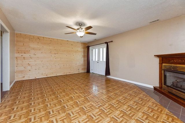 10112 Old Highway 46, Bon Aqua, TN 37025