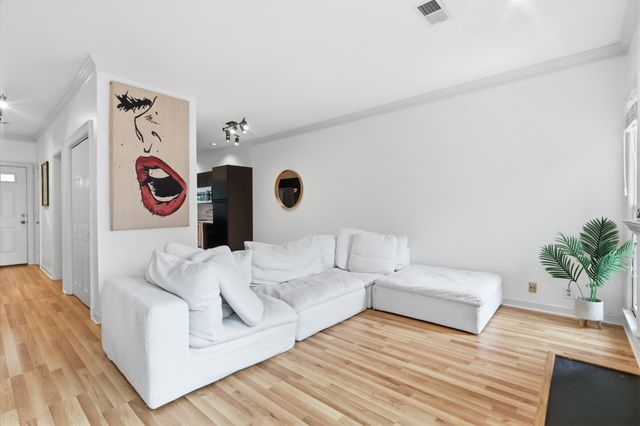 3110 W End Cir Apt 16, Nashville, TN 37203