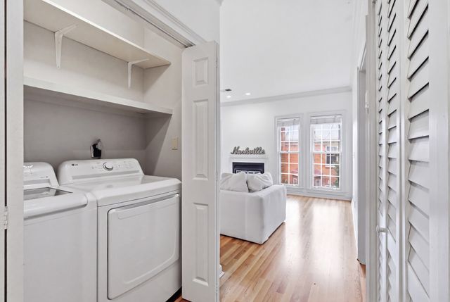3110 W End Cir Apt 16, Nashville, TN 37203