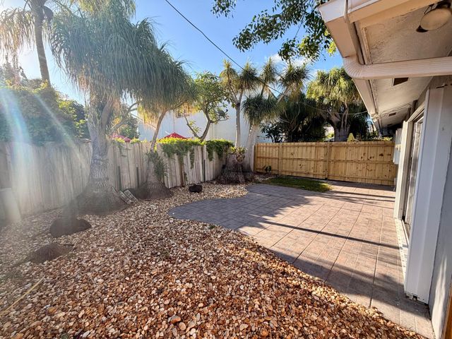 630 NE 19th Avenue, Deerfield Beach, FL 33441