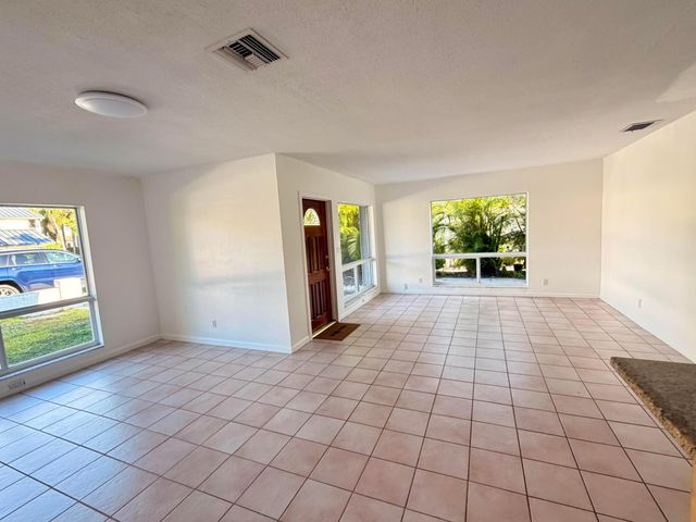 630 NE 19th Avenue, Deerfield Beach, FL 33441