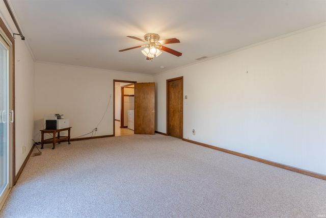 7688 Meadow Lane, Newburgh, IN 47630