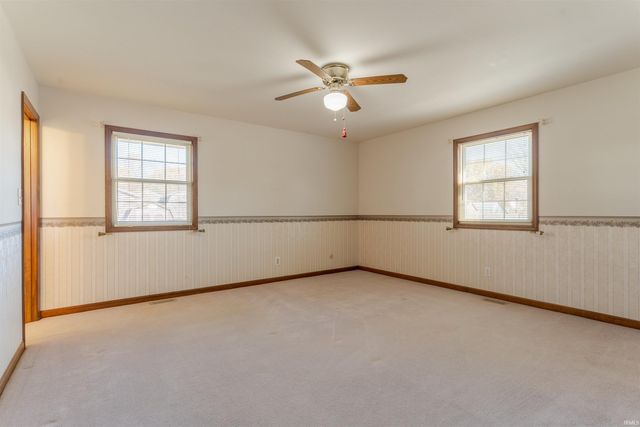 7688 Meadow Lane, Newburgh, IN 47630