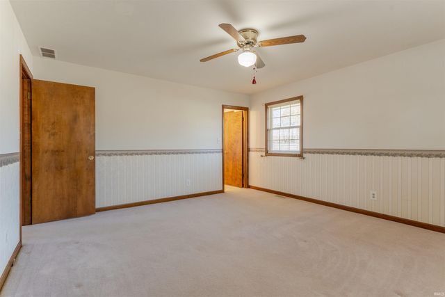 7688 Meadow Lane, Newburgh, IN 47630