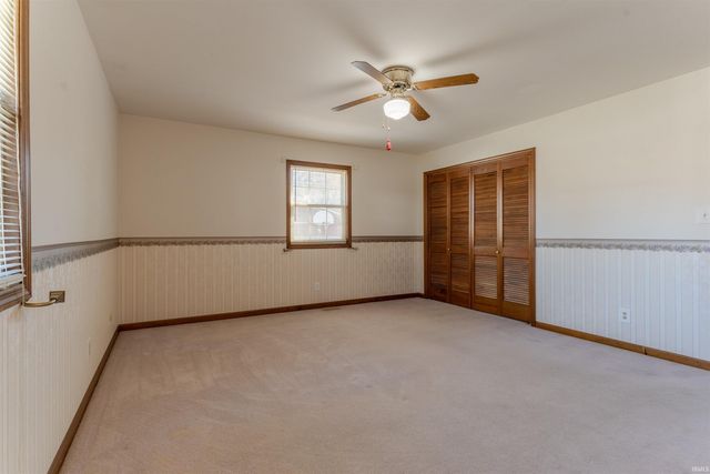 7688 Meadow Lane, Newburgh, IN 47630