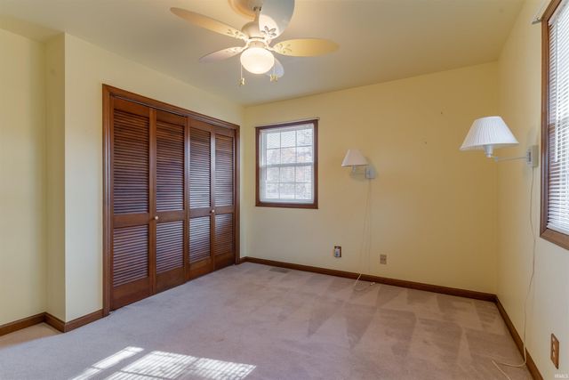 7688 Meadow Lane, Newburgh, IN 47630