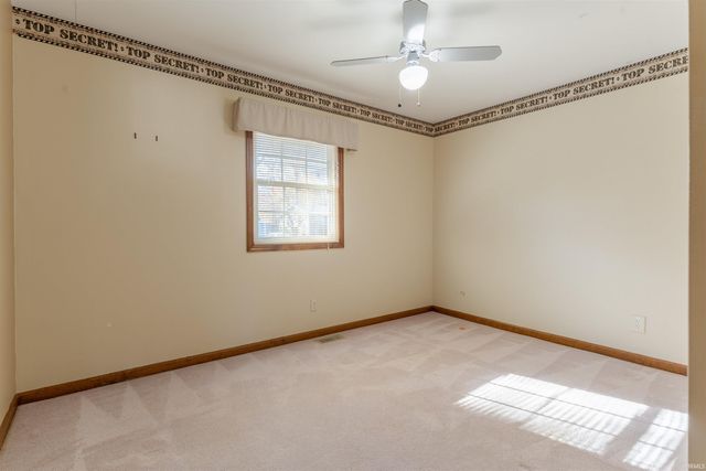 7688 Meadow Lane, Newburgh, IN 47630