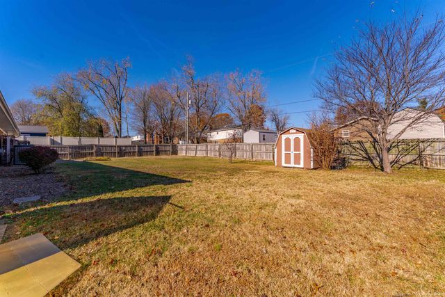 7688 Meadow Lane, Newburgh, IN 47630