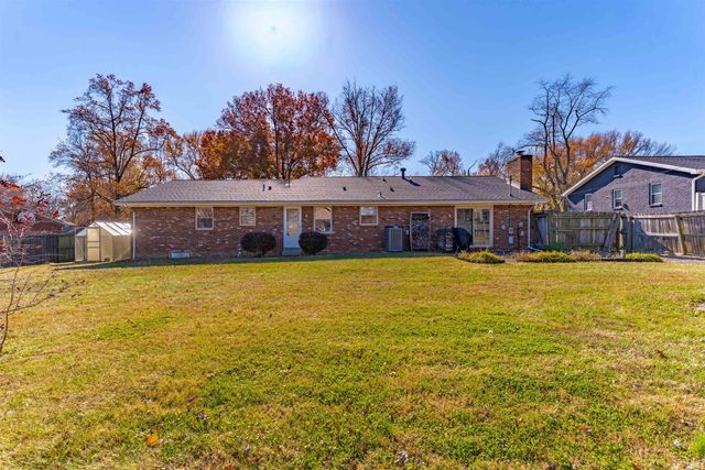 7688 Meadow Lane, Newburgh, IN 47630