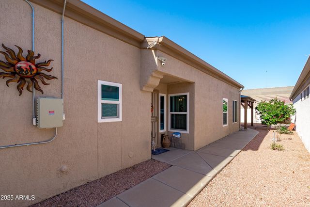 16182 W VISTA NORTH Drive, Sun City West, AZ 85375