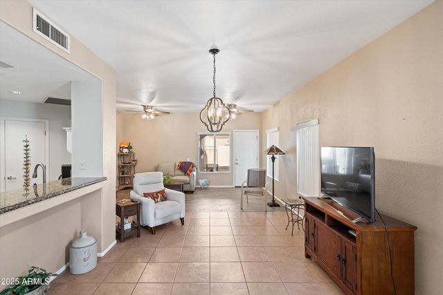 16182 W VISTA NORTH Drive, Sun City West, AZ 85375