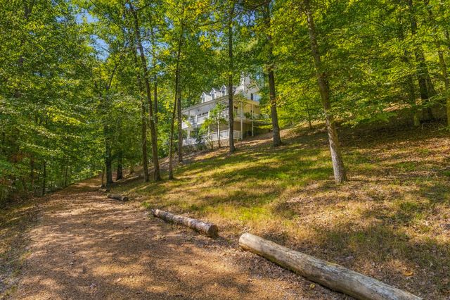 983 Ridgecrest Dr, Kingston Springs, TN 37082