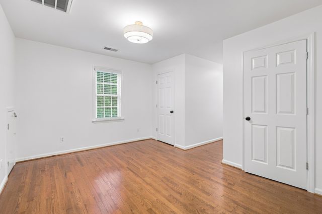 983 Ridgecrest Dr, Kingston Springs, TN 37082