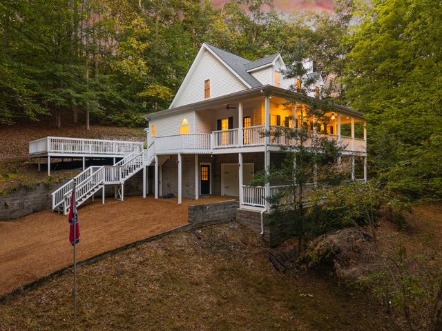 983 Ridgecrest Dr, Kingston Springs, TN 37082