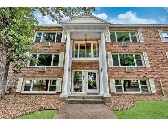 401 Ridgewood Avenue 104, Minneapolis, MN 55403